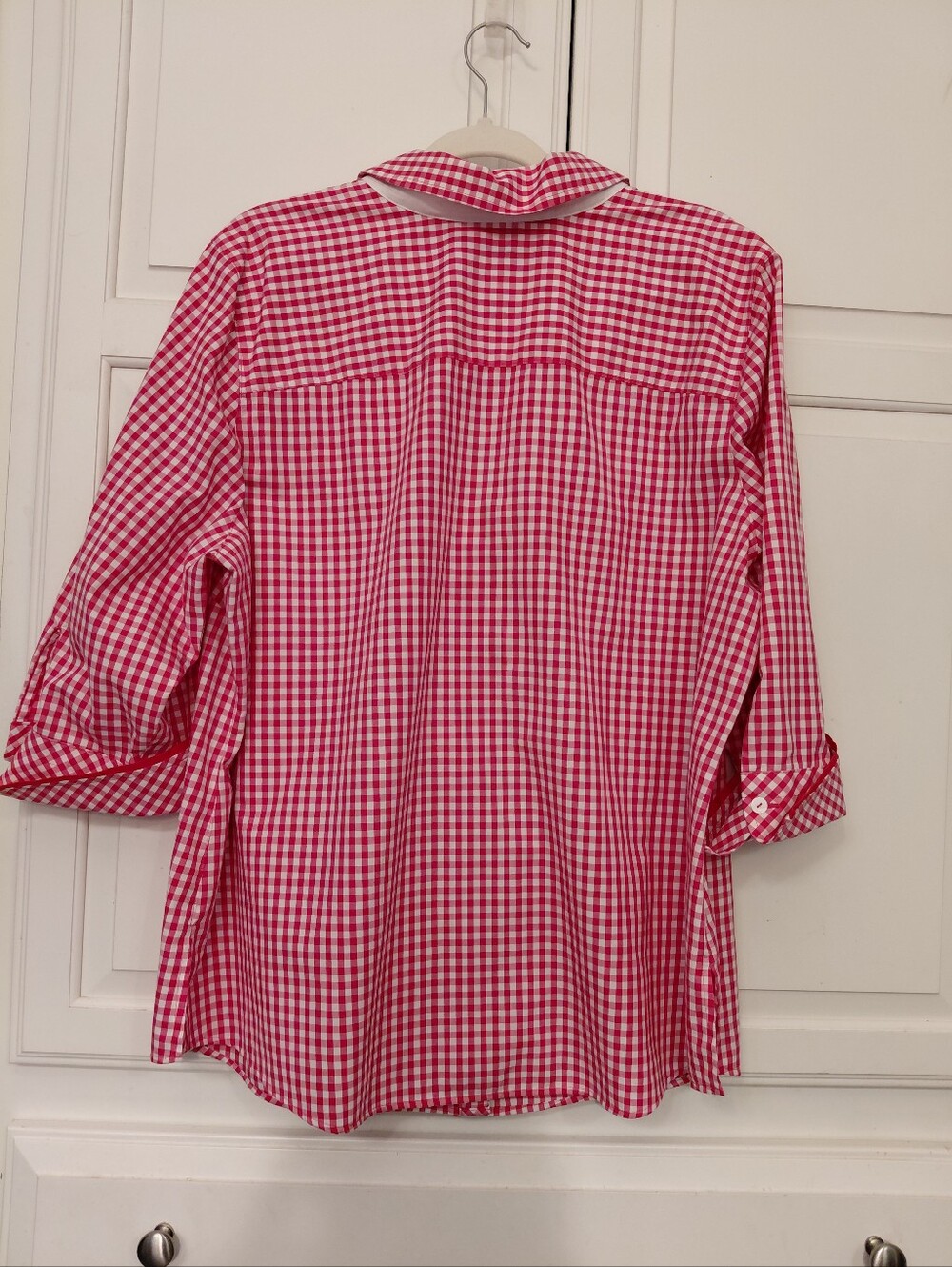 Women’s PINK Woven Gingham Button-Up Shirt